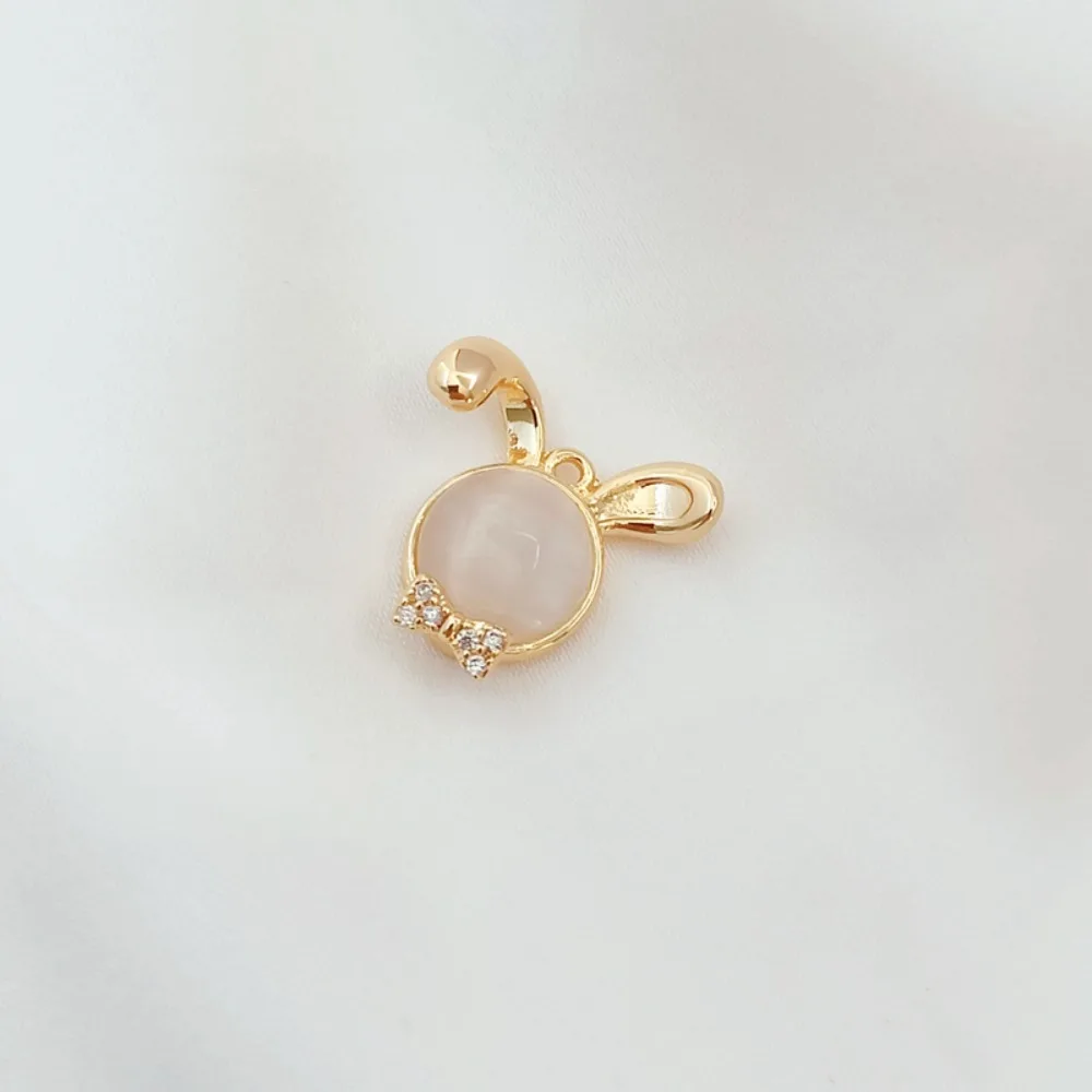 14K ゴールドとジルコニウムの翡翠ペンダント、シェルラビッ - Rose Gold Bracelet のレビューと価格