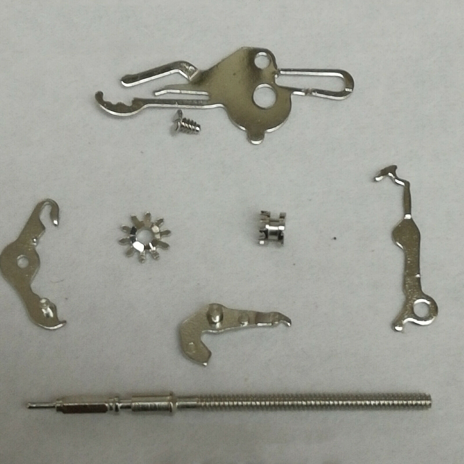 時計ムーブメントクラッチ修理キット ETA 2836 282 - Watch Repair Tool Kit のレビューと価格