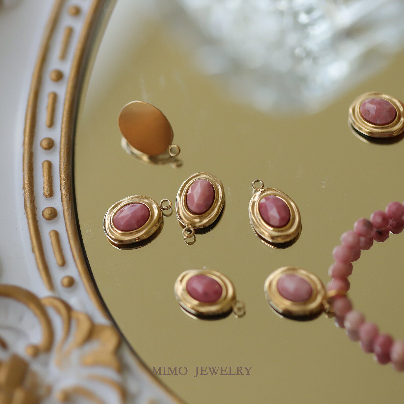 1 個チタン鋼金メッキドライローズ色のファセットレッドストー - Rose Gold Bracelet のレビューと価格